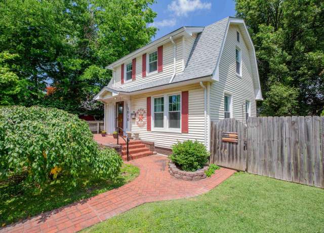 Property at 1010 Ravenswood Dr, Evansville, IN 47714, 3 beds, 1 bath
