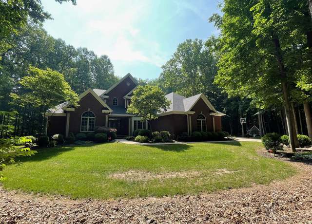 Property at 2307 Stacey Hollow Pl, Lafayette, IN 47905, 5 beds, 4.5 baths
