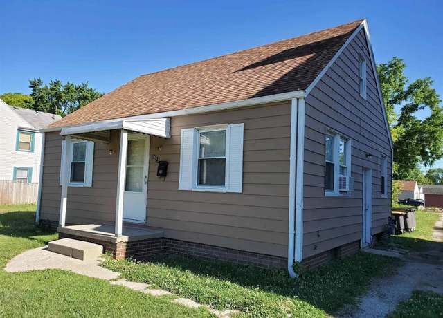 Property at 1515 E Rudisill Blvd, Fort Wayne, IN 46806, 3 beds, 1 bath