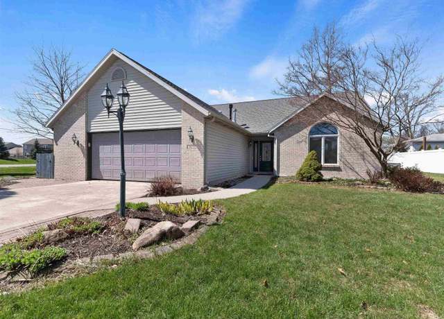 Property at 4173 Shoreline Blvd, New Haven, IN 46774, 3 beds, 2.5 baths