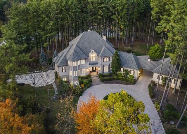 Property at 2125 Timberdale Ct, Fort Wayne, IN 46845, 7 beds, 6 baths