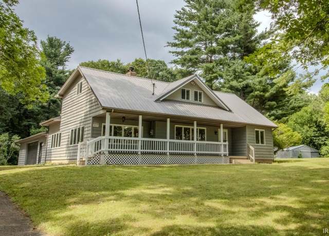 Property at 8720 E 150 S, Knox, IN 46534, 4 beds, 3 baths