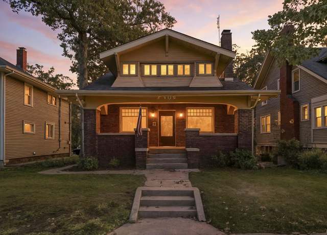 Property at 2309 N Anthony Blvd, Fort Wayne, IN 46805, 5 beds, 1.5 baths
