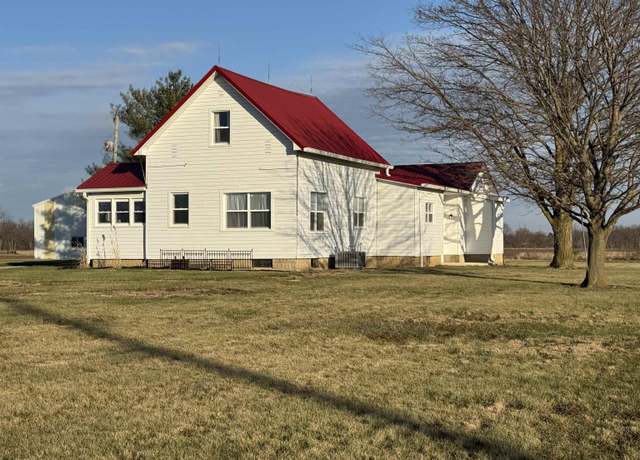 Property at 8627 S Strawtown Pike Pike, Bunker Hill, IN 46914, 3 beds, 2 baths