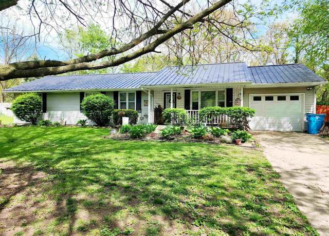 Property at 11302 Maple Rd, Plymouth, IN 46563, 3 beds, 2 baths