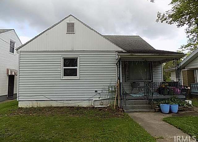 Property at 1822 Johnson St, South Bend, IN 46628, 3 beds, 1 bath