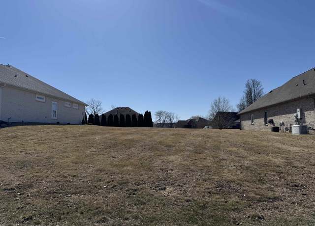 Property at 1813 Hunter's Cove Cir, Kokomo, IN 46902