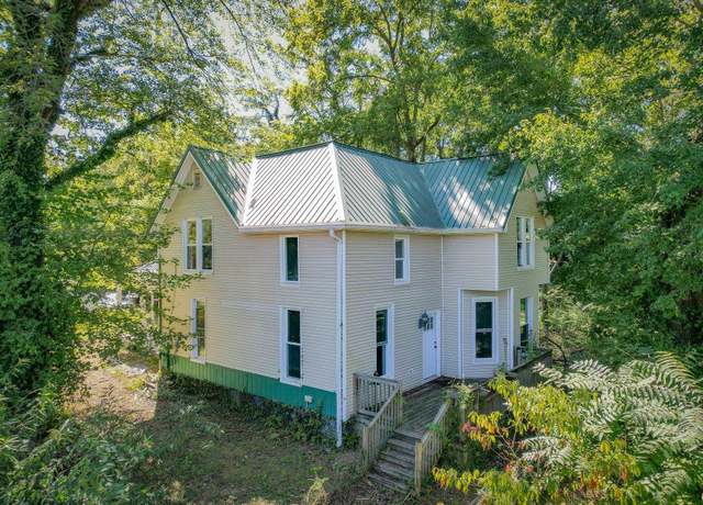 Property at 507 Sorenson Ave, Evansville, IN 47712, 4 beds, 2 baths