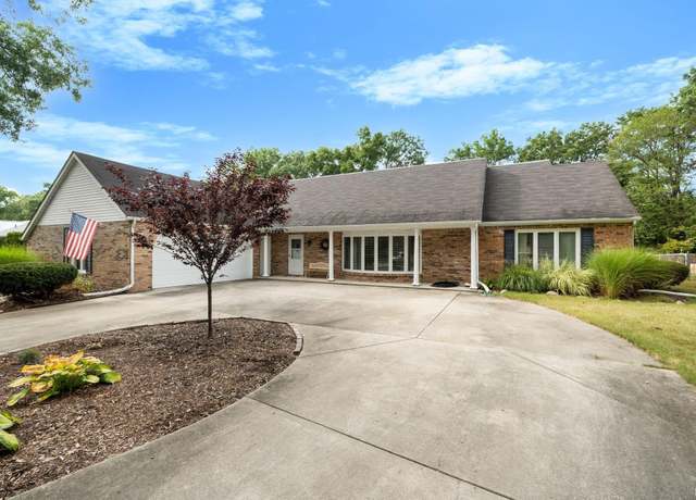 Property at 15669 Hearthstone Dr, Mishawaka, IN 46545, 3 beds, 2.5 baths