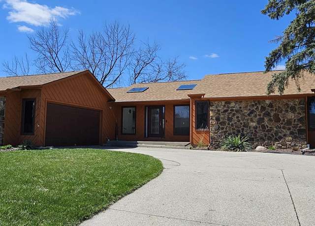 Property at 3216 Copper Hill Run, Fort Wayne, IN 46804, 3 beds, 2.5 baths
