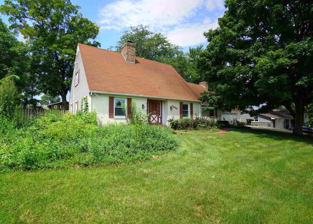 Property at 5429 Raleigh Dr, South Bend, IN 46614, 4 beds, 3.5 baths
