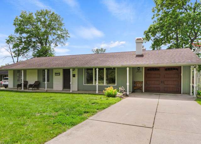 Property at 2923 Inwood Dr, Fort Wayne, IN 46815, 3 beds, 2 baths