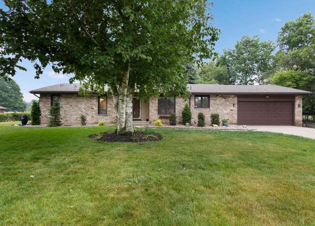 Property at 51270 Tee Ct, South Bend, IN 46628, 3 beds, 2 baths