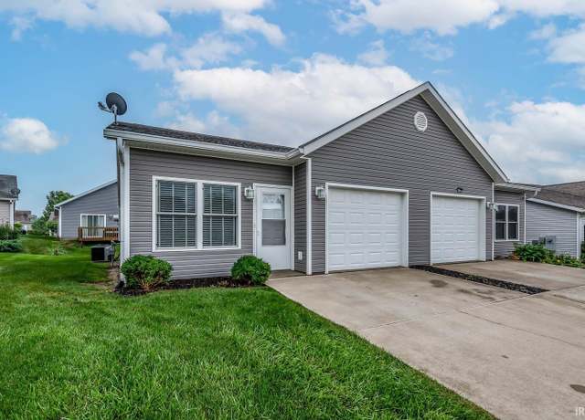 Property at 5733 W Monarch Ct, Bloomington, IN 47403, 2 beds, 2 baths