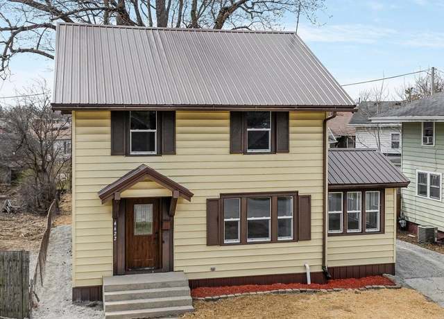 Property at 4422 Marquette Dr, Fort Wayne, IN 46806, 3 beds, 2.5 baths