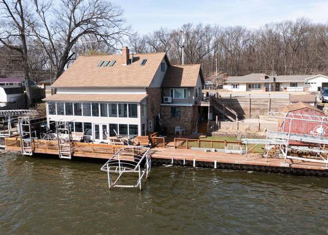 Property at 10636 Jefferson Rd, Osceola, IN 46561, 3 beds, 3 baths