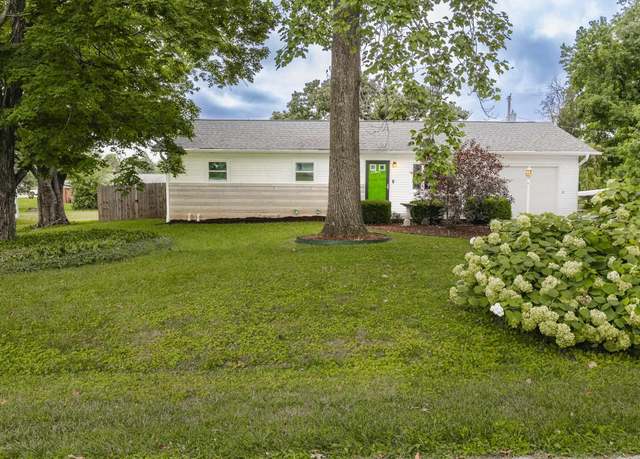 Property at 4241 W Broadway Ave, Bloomington, IN 47404, 3 beds, 2 baths