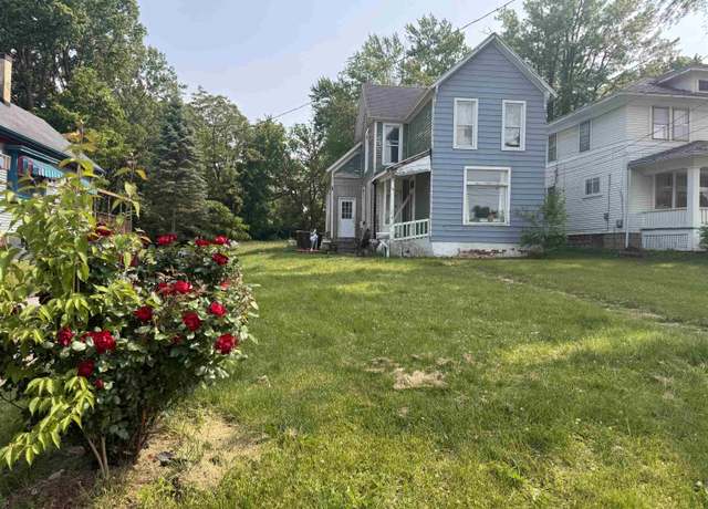 Property at 1827 Hale Ave, Fort Wayne, IN 46802, 3 beds, 1 bath