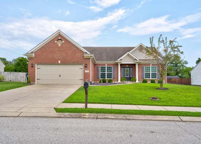 Property at 3006 Paradise Cir, Newburgh, IN 47630, 3 beds, 2 baths