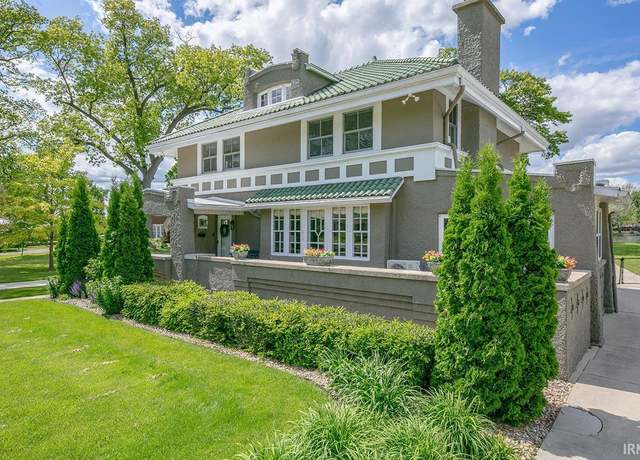 Property at 1126 E Jackson Blvd, Elkhart, IN 46516, 4 beds, 3.5 baths
