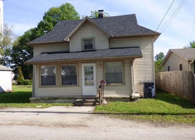 Property at 1200 E Ohio St, Frankfort, IN 46041, 3 beds, 1 bath