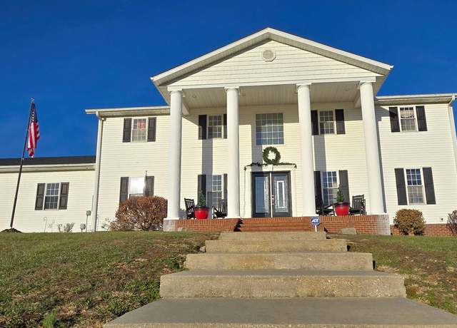 Property at 1435 Bellbrook Rd, Loogootee, IN 47553, 7 beds, 4.5 baths
