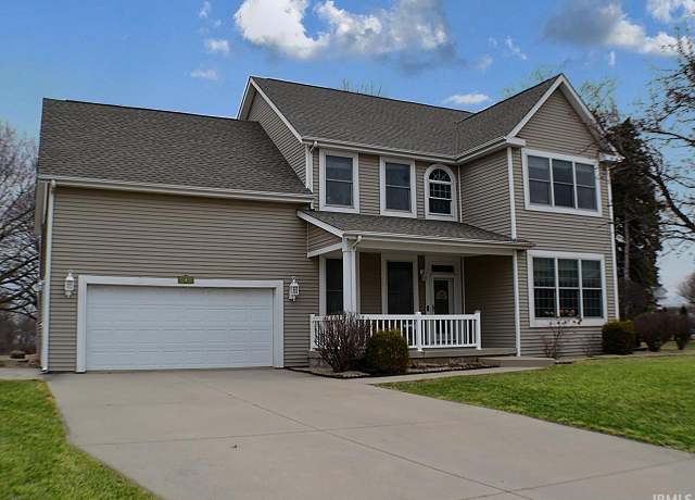 Property at 4 St. Mary's Cir, Winchester, IN 47394, 4 beds, 2.5 baths