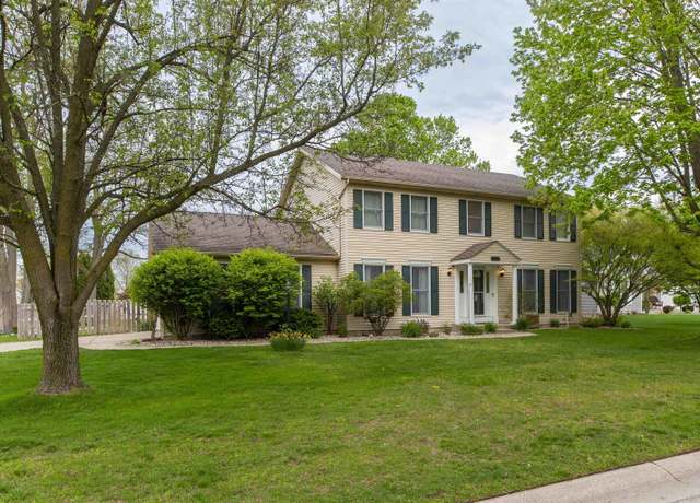 Property at 14375 Pheasant Ct, Mishawaka, IN 46545, 4 beds, 2.5 baths