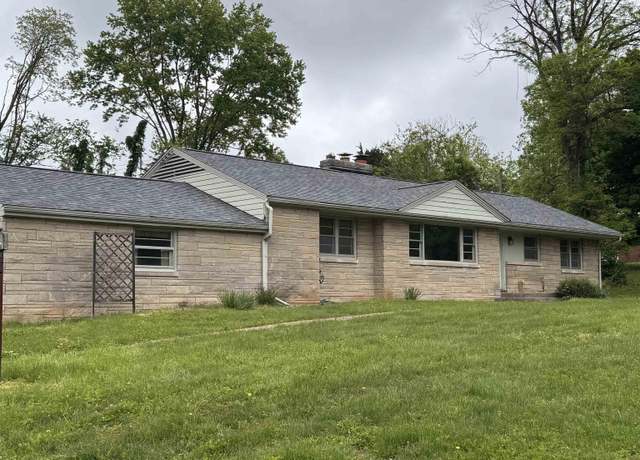 Property at 4890 W State Road 46 Rd, Bloomington, IN 47404, 3 beds, 2 baths