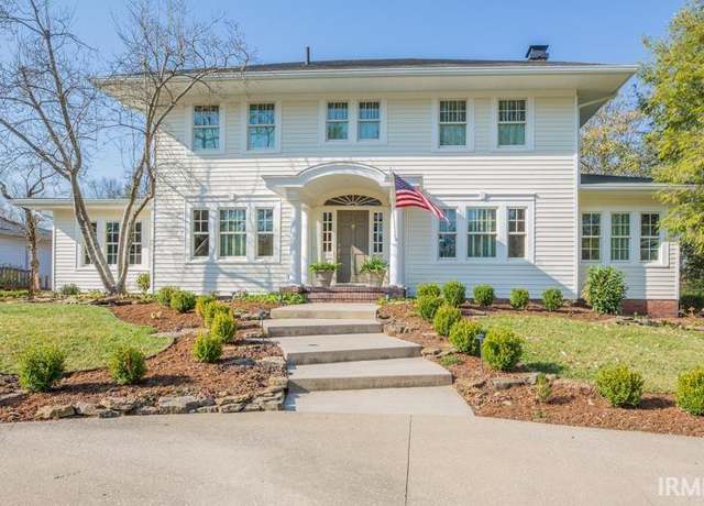 Property at 1301 Burnett Ln, Vincennes, IN 47591, 3 beds, 2.5 baths