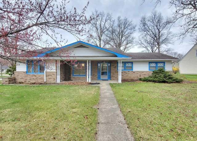 Property at 5416 Cloverbrook Dr, Fort Wayne, IN 46806, 3 beds, 2.5 baths
