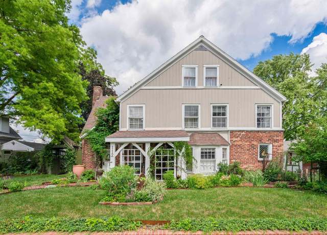 Property at 112 S Western Ave, Kokomo, IN 46901, 4 beds, 2.5 baths