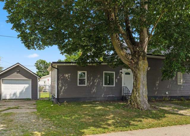 Property at 206 W County Line Rd, Wolcottville, IN 46795, 3 beds, 1 bath