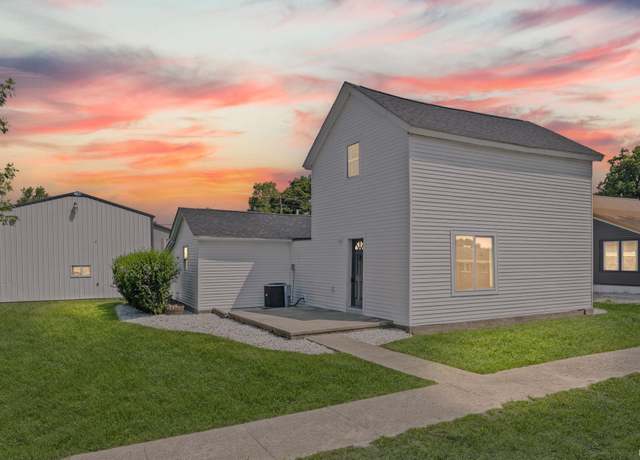 Property at 114 E North St, Remington, IN 47977, 5 beds, 1 bath