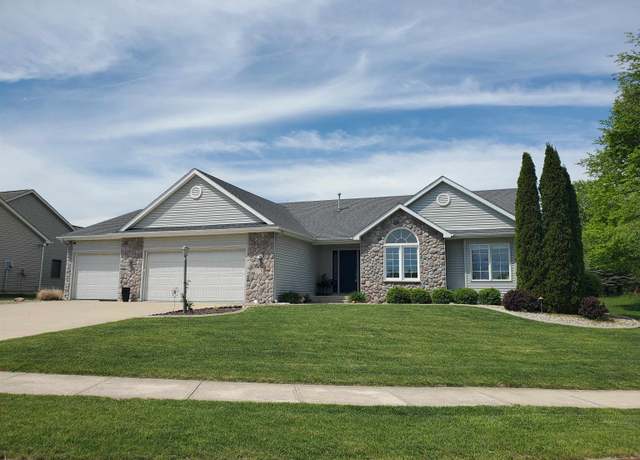 Property at 11710 Tweedsmuir Run, Fort Wayne, IN 46814, 3 beds, 2.5 baths
