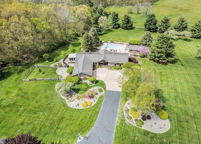 Property at 54763 Colonial Ridge Dr, Bristol, IN 46507, 4 beds, 4.5 baths