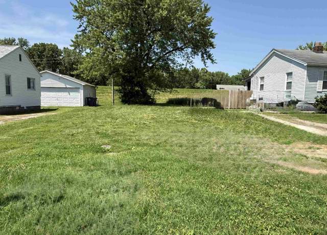 Property at 20 Tulip Ave, Evansville, IN 47711