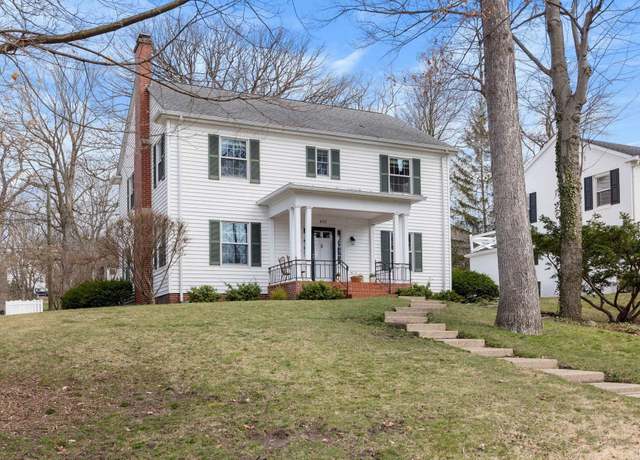 Property at 430 Forest Hill Dr, West Lafayette, IN 47906, 4 beds, 2.5 baths