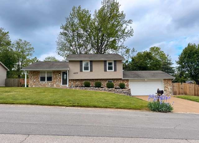 Property at 4377 Maryjoetta Dr, Newburgh, IN 47630, 3 beds, 2 baths