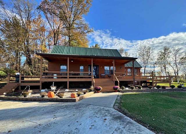 Property at 606 S 150 W, Washington, IN 47501, 3 beds, 2.5 baths