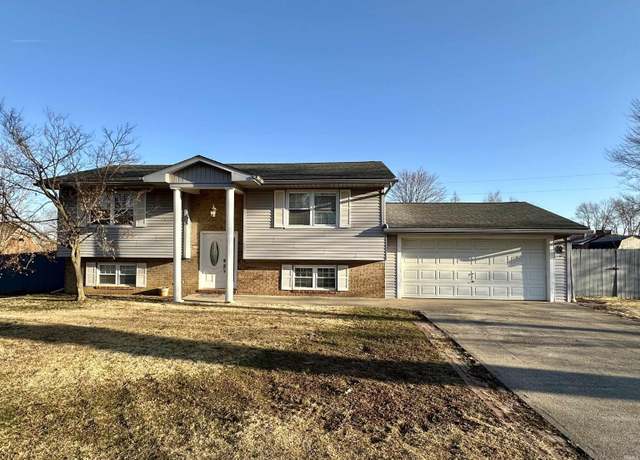 Property at 8688 Windsor Dr, Newburgh, IN 47630, 3 beds, 2 baths