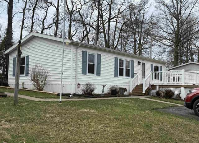 Property at 16267 Menominee Trl, Plymouth, IN 46563, 3 beds, 2 baths