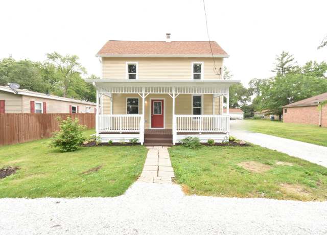 Property at 405 E Benton St, Oxford, IN 47971, 3 beds, 1.5 baths
