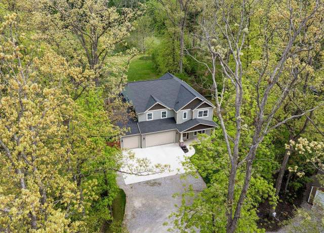 Property at 1004 Hathaway Rd, Fort Wayne, IN 46845, 5 beds, 3.5 baths