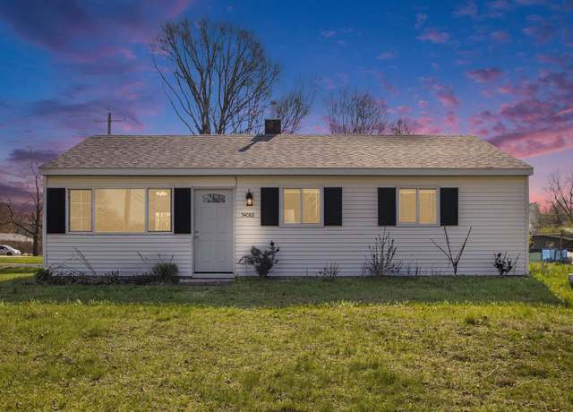 Property at 54088 Northwood Dr, Elkhart, IN 46514, 3 beds, 1 bath