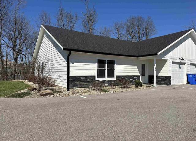 Property at 1419 24th St, Bedford, IN 47421, 3 beds, 2 baths