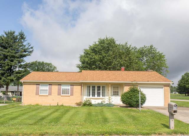 Property at 404 S Hickory Dr, Bloomington, IN 47403, 3 beds, 1.5 baths