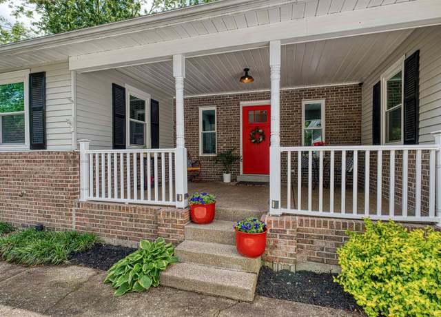 Property at 623 Forest Park Dr, Newburgh, IN 47630, 3 beds, 2 baths