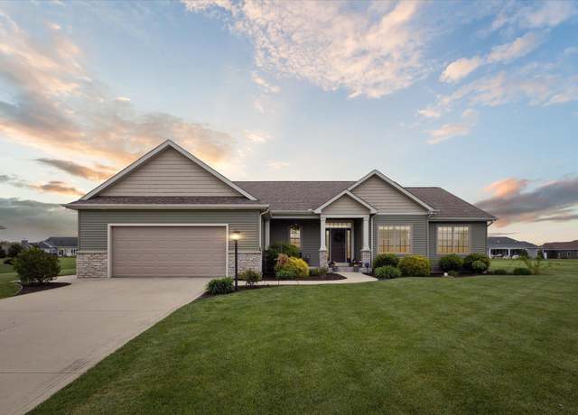 Property at 30788 Sandy Creek Dr, Granger, IN 46530, 4 beds, 3 baths