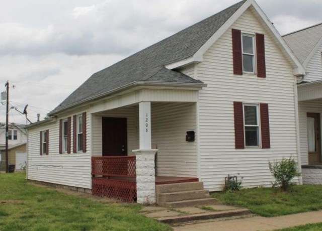Property at 1206 Oakley St, Evansville, IN 47710, 3 beds, 1 bath